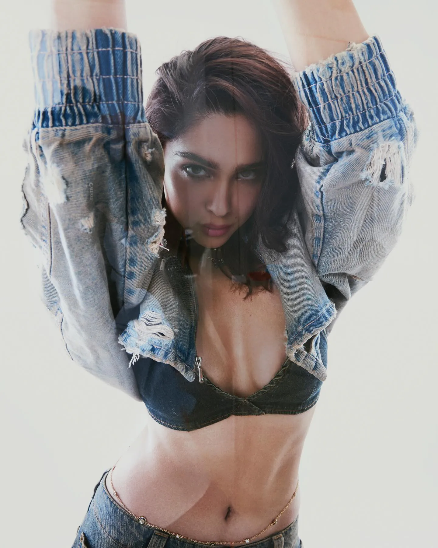 Sharvari - sharvari-sexy-9.webp